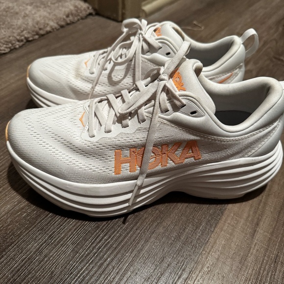 Hoka Bondi 8 Women's Running Shoes size 8.5 - Picture 1 of 6